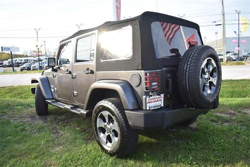 2017 Jeep Wrangler Unlimited Sahara