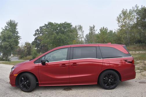 2024 Honda Odyssey Sport