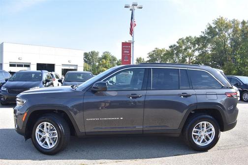 2025 Jeep Grand Cherokee Laredo X