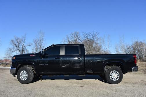 2025 Chevrolet Silverado 3500 LT