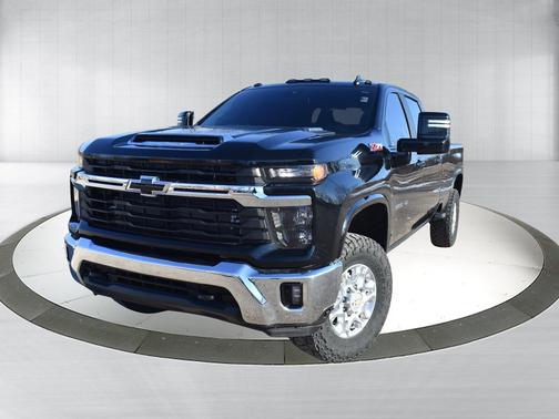 2025 Chevrolet Silverado 3500 LT