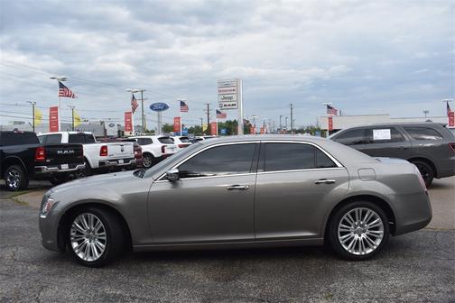 2014 Chrysler 300 C