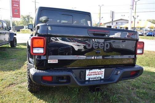 2025 Jeep Gladiator 