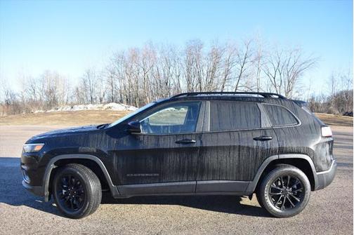 2023 Jeep Cherokee Altitude