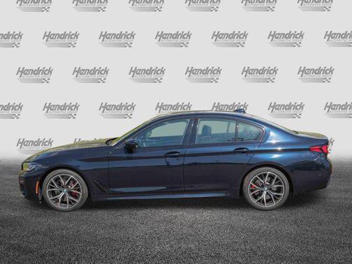 2022 BMW 530 i xDrive