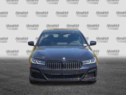 2022 BMW 530 i xDrive