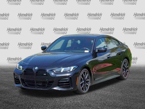 2025 BMW M440 i