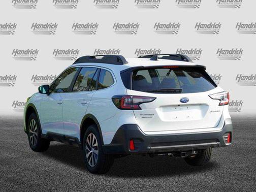 2022 Subaru Outback Base