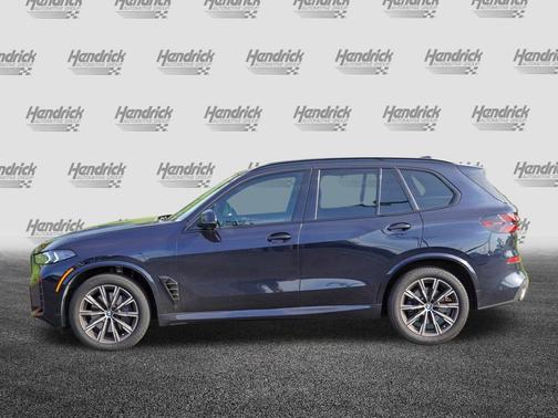 Carbon Black Metallic 2024 BMW X5 xDrive40i