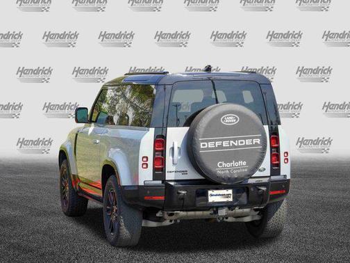 2022 Land Rover Defender 90 X-Dynamic S