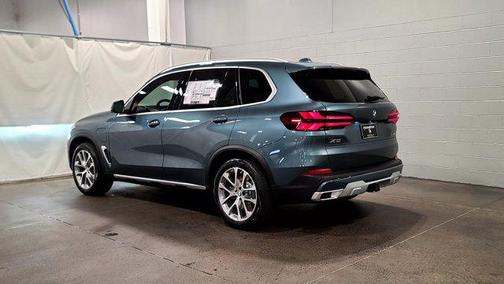 2026 BMW X5 PHEV xDrive50e