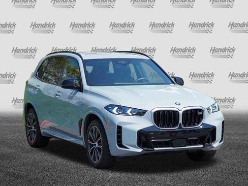 2025 BMW X5 M60i