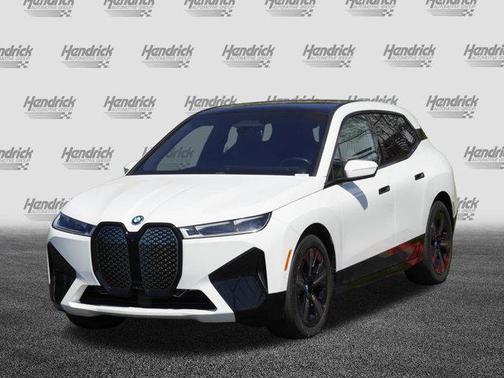 Alpine White 2024 BMW iX xDrive50