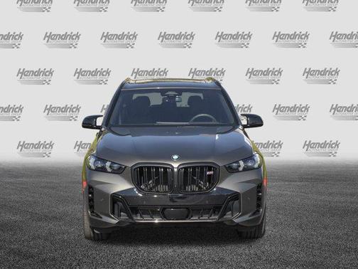 2025 BMW X5 M60i