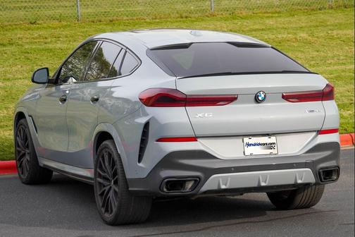 Brooklyn Grey Metallic 2025 BMW X6 xDrive40i