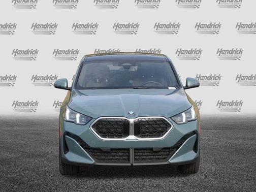 2025 BMW X2 xDrive28i