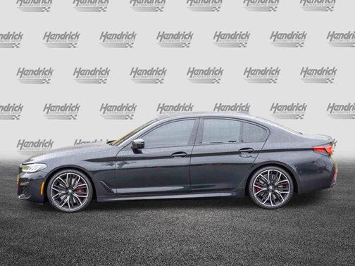 2022 BMW M550 i Xdrive