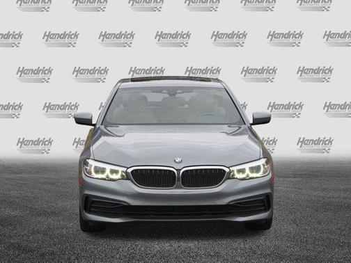 2019 BMW 530 530i
