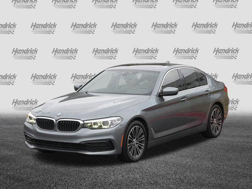 2019 BMW 530 530i