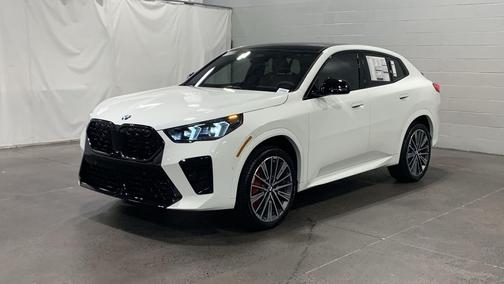 Alpine White 2026 BMW X2 xDrive28i