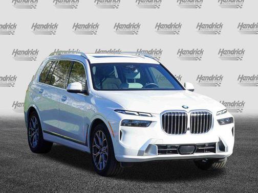 2024 BMW X7 xDrive40i