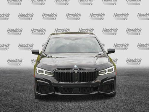 2022 BMW M760 xDrive