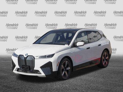 2025 BMW iX xDrive50