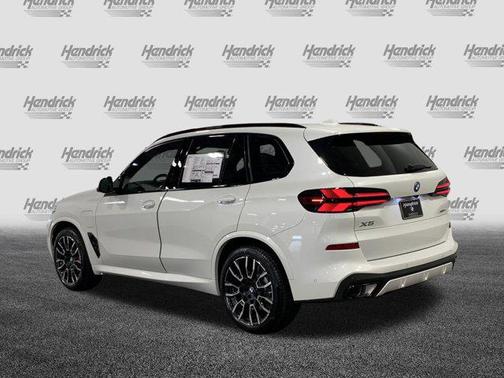 2026 BMW X5 PHEV xDrive50e