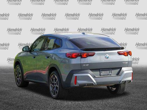 2025 BMW X2 xDrive28i