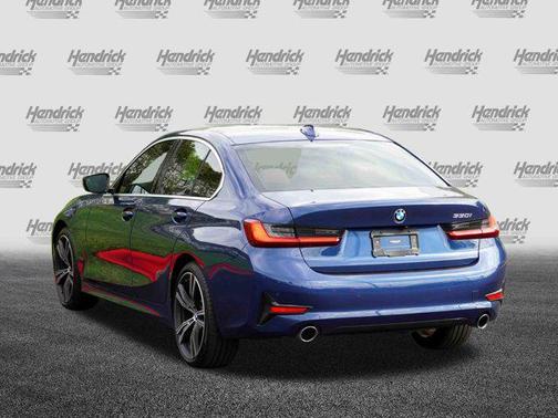 2022 BMW 330 330i