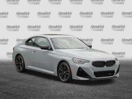2025 BMW M240 i
