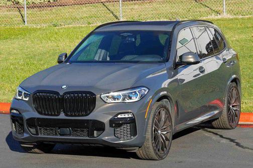 2021 BMW X5 M50i