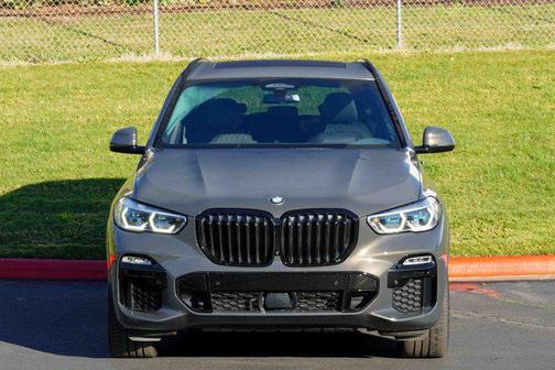 2021 BMW X5 M50i