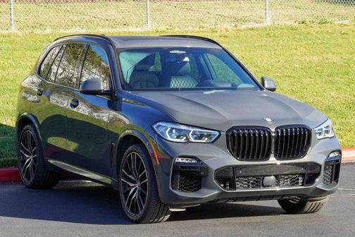2021 BMW X5 M50i