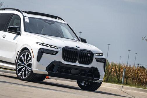 2026 BMW X7 M60i