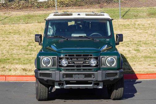 2024 INEOS Grenadier AWD