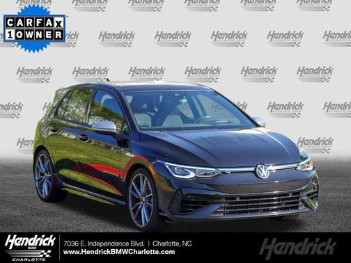 Mythos Black Metallic 2024 Volkswagen Golf R 2.0T DSG