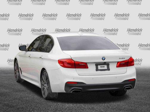 2018 BMW 540 540i
