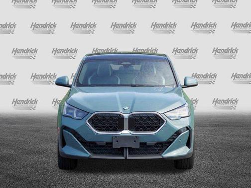 2025 BMW X2 xDrive28i
