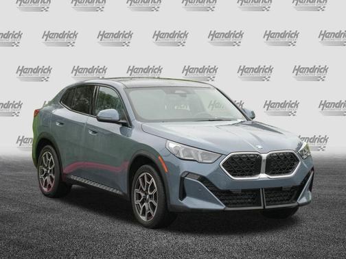 Storm Bay Metallic 2025 BMW X2 xDrive28i