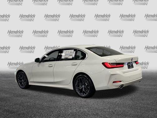 2025 BMW 330 330i