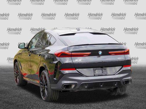2025 BMW X6 xDrive40i