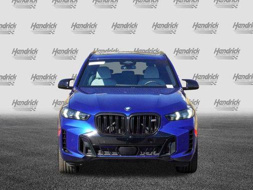 2025 BMW X5 M60i