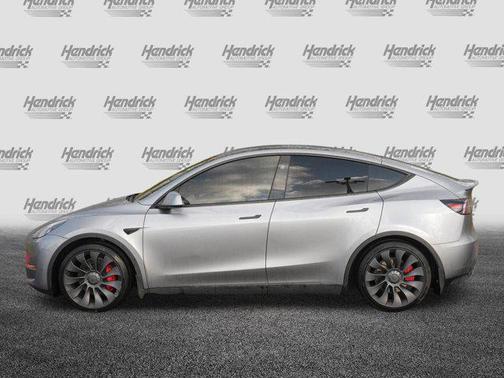 2024 Tesla Model Y Performance Dual Motor All-Wheel Drive