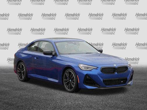 2025 BMW M240 i