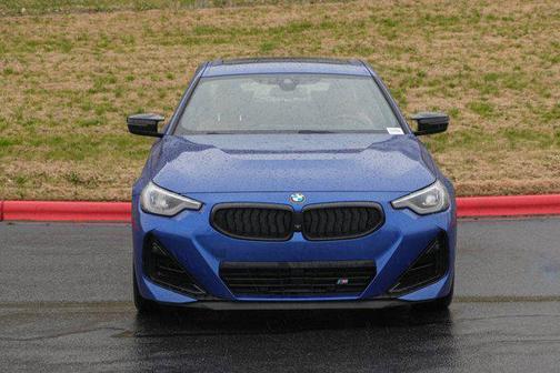 2025 BMW M240 i