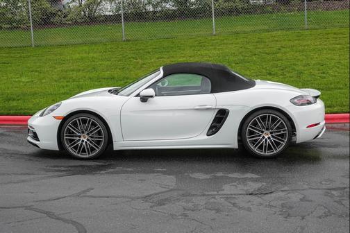 White 2024 Porsche 718 Boxster Style Edition