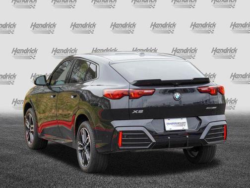 2025 BMW X2 xDrive28i
