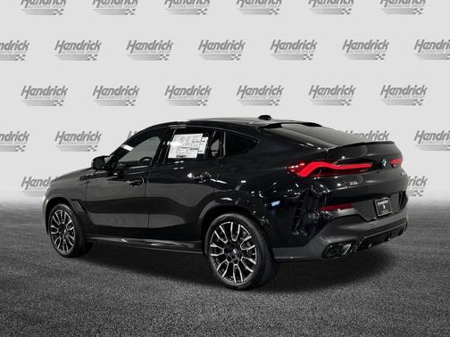 Black Sapphire Metallic 2027 BMW X6 M60i