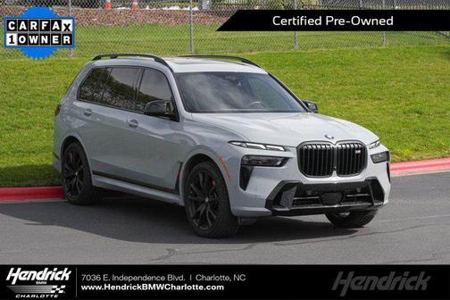 Brooklyn Grey Metallic 2025 BMW X7 M60i